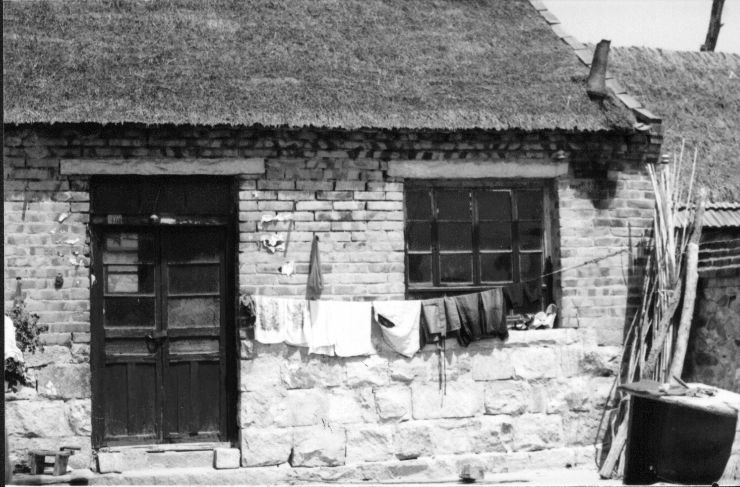 1950年6月搬迁到文登市七里水头